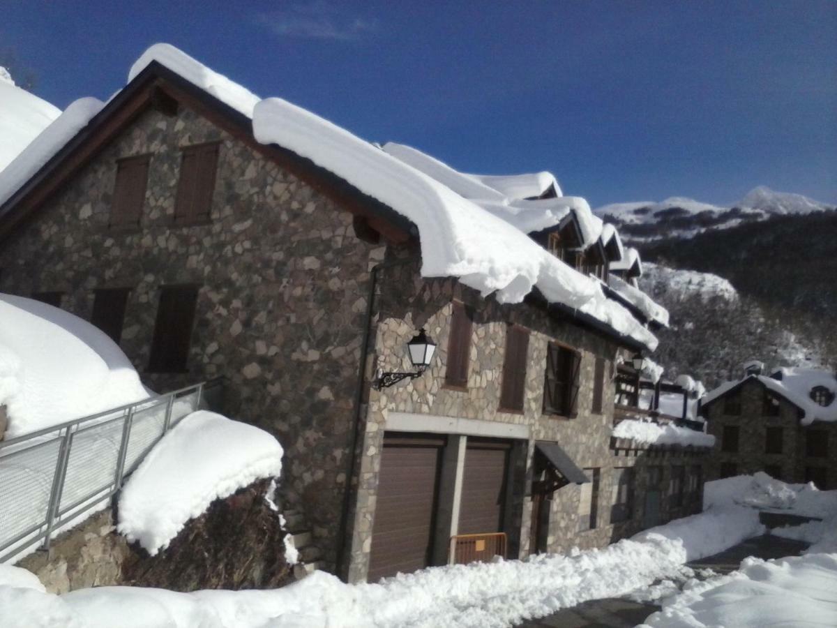 Vistas Espectaculares, Wifi Y Parking Apartment El Pueyo de Jaca Exterior photo